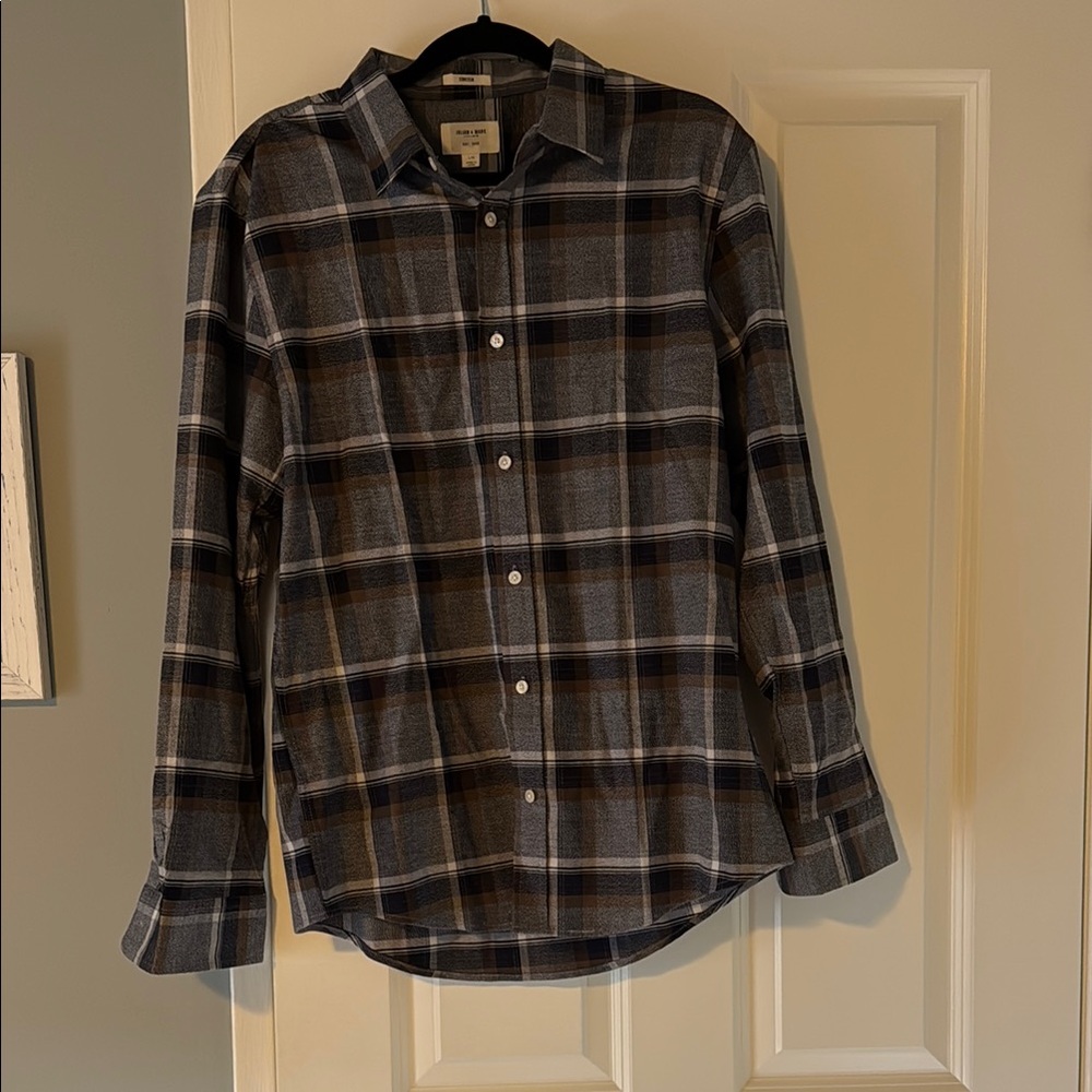 Julian & Mark Men's Plaid Button-Up Shirt